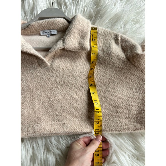 Emory Park Women's Cropped Collared Sweater‎ Long Sleeves Tan Size Medium - Picture 10 of 12